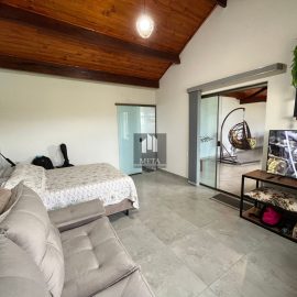 WhatsApp Image 2025-01-22 at 17.37.32