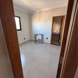 WhatsApp Image 2025-05-28 at 13.08.02 (2)