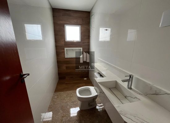 WhatsApp Image 2025-10-14 at 08.24.31