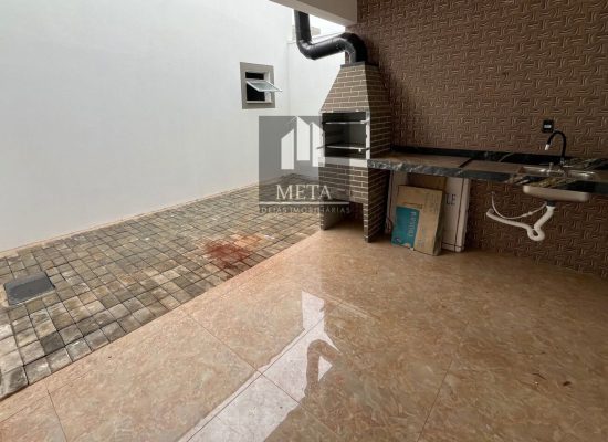 WhatsApp Image 2025-10-14 at 08.31.32