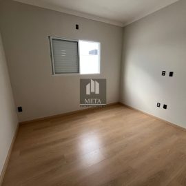 WhatsApp Image 2025-10-14 at 08.31.33 (2)