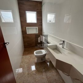 WhatsApp Image 2025-10-14 at 08.31.34